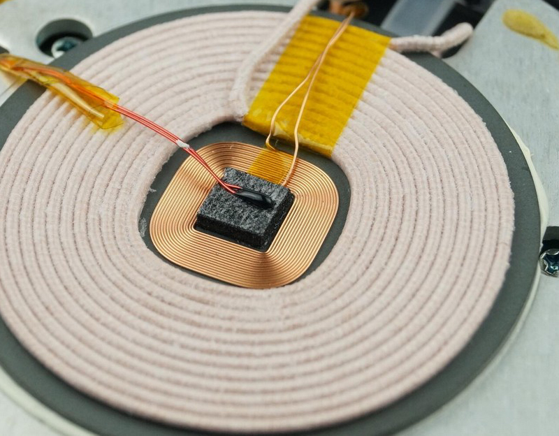 無線充導(dǎo)熱材料